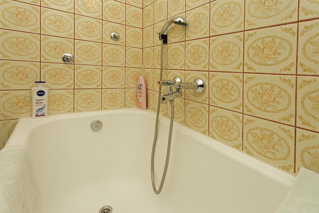 Julija Apartma Hvar Town