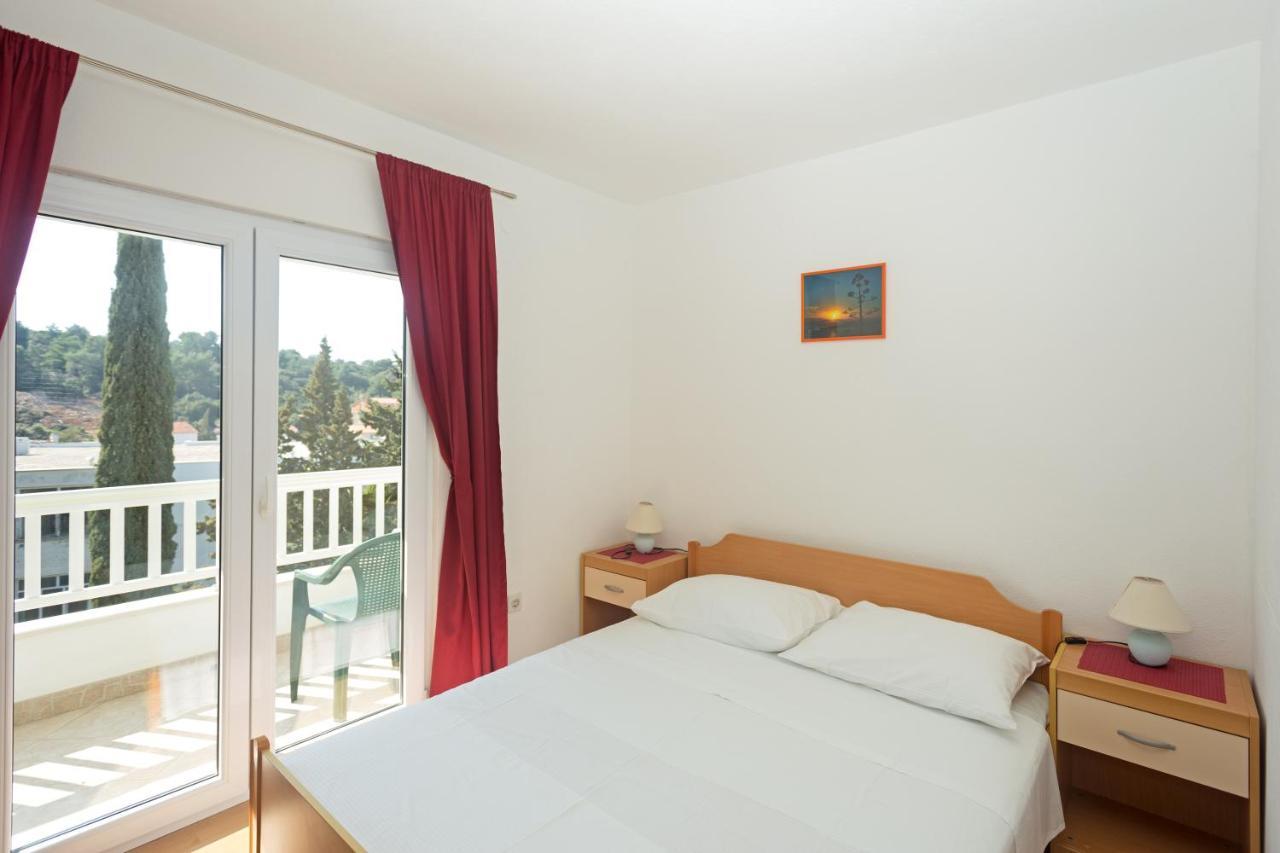 Julija Apartma *