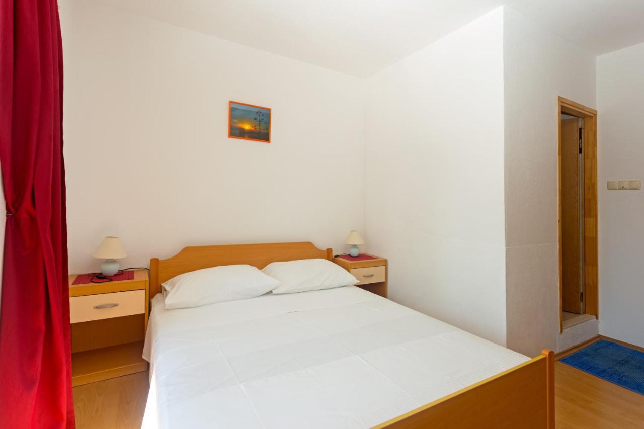Apartma Julija *